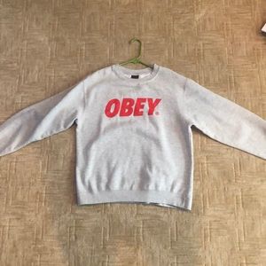 Obey crewneck